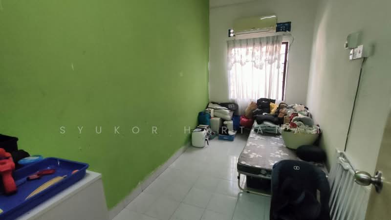 2-storey Terraced House for Sale in Shah Alam (Selangor) - Syukor Hartanah - Bedroom - PropertyGuru.com.my