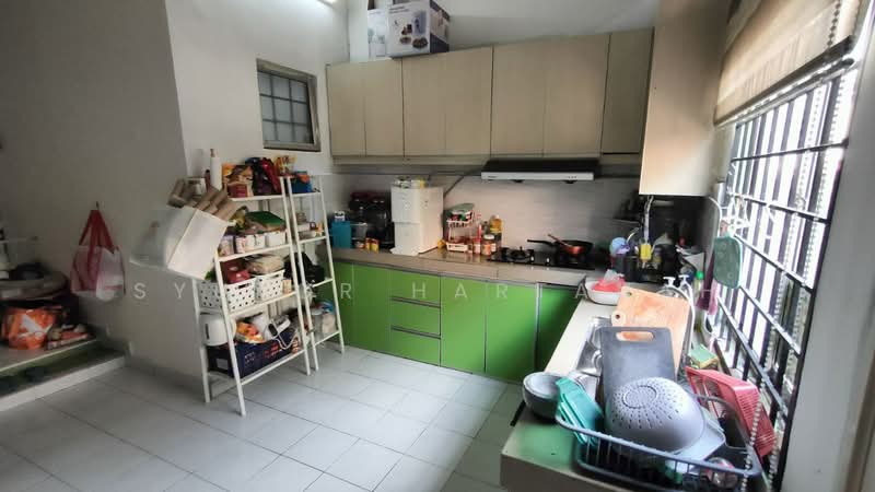2-storey Terraced House for Sale in Shah Alam (Selangor) - Syukor Hartanah - Kitchen - PropertyGuru.com.my