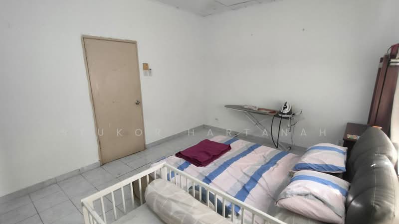 2-storey Terraced House for Sale in Shah Alam (Selangor) - Syukor Hartanah - Bedroom - PropertyGuru.com.my