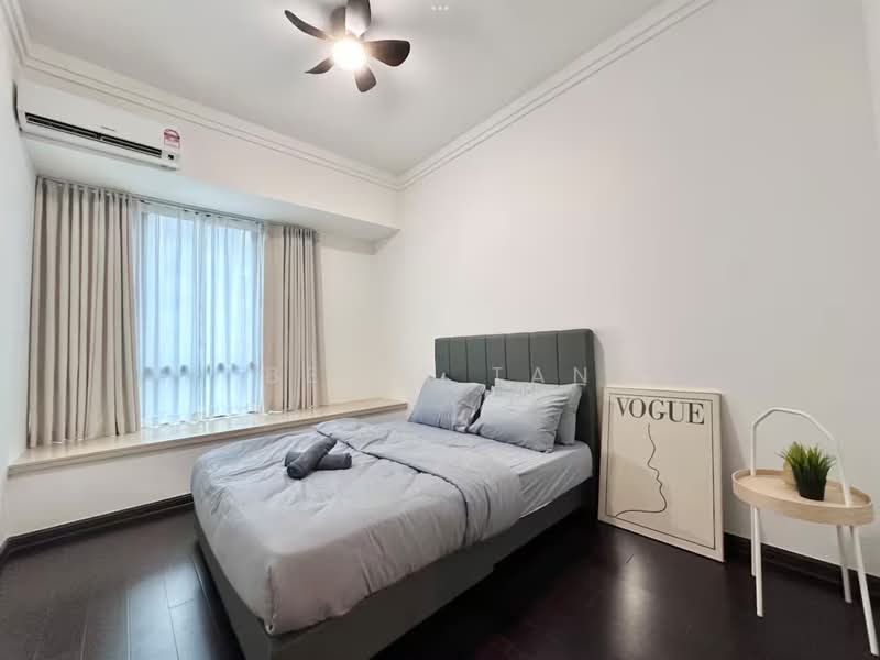 Kondominium untuk Dijual di R&F Princess Cove Phase 2-Seine Region - Bella Tan - Bedroom - PropertyGuru.com.my