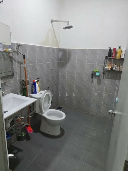 2-storey Terraced House for Sale in Sepang (Selangor) - Michelle Tan - Bathroom - PropertyGuru.com.my