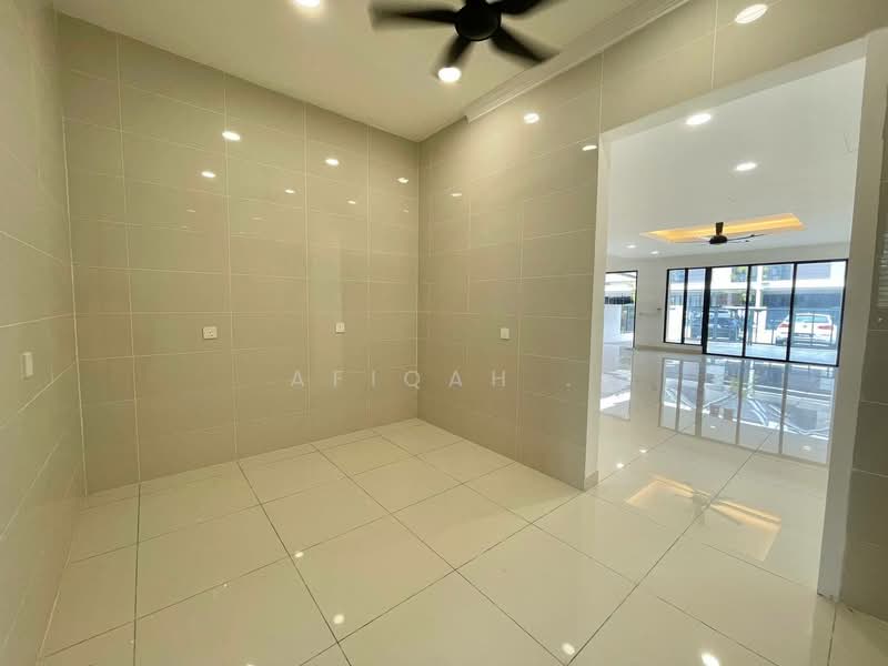 2-storey Terraced House for Sale in Bukit Jelutong (Shah Alam) - Afiqah . - Interior - PropertyGuru.com.my