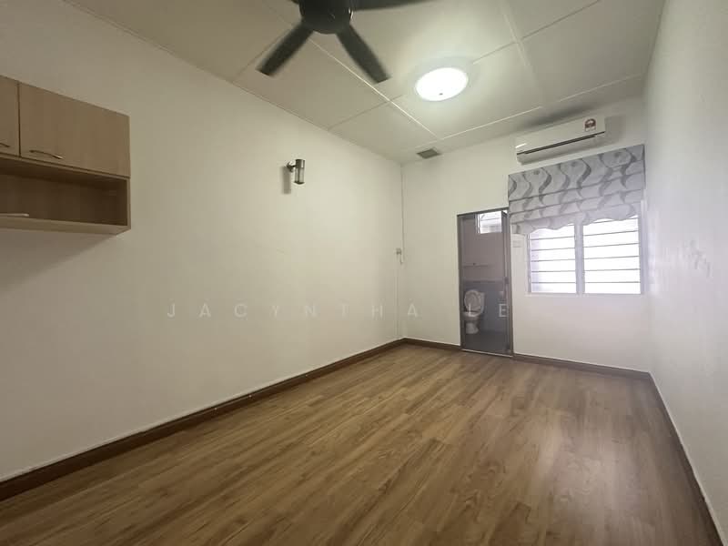 2-storey Terraced House for Sale in Sungai Ara (Penang) - Jacyntha Lee - PropertyGuru.com.my