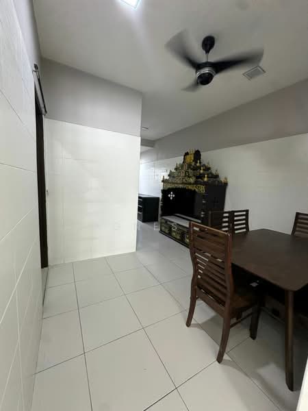 2-storey Terraced House for Sale in Taman Damansara Aliff (Tampoi) - Agnes . - Dining Room - PropertyGuru.com.my