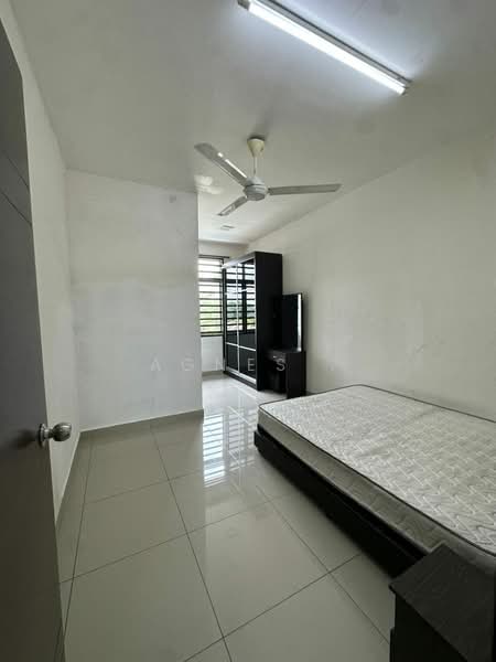 2-storey Terraced House for Sale in Taman Damansara Aliff (Tampoi) - Agnes . - Bedroom - PropertyGuru.com.my