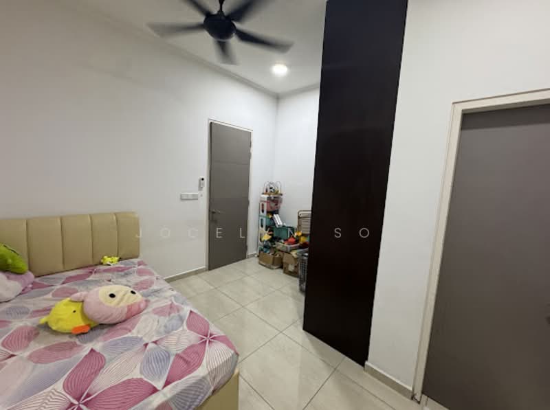 2-storey Terraced House for Sale in Bandar Kinrara Seksyen 8 (Bandar Kinrara) - Jocelyn Soo - Bedroom - PropertyGuru.com.my