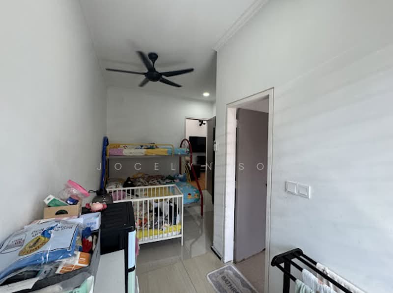 2-storey Terraced House for Sale in Bandar Kinrara Seksyen 8 (Bandar Kinrara) - Jocelyn Soo - Bedroom - PropertyGuru.com.my