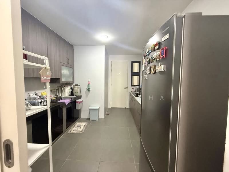 Cluster House for Sale in Iskandar Puteri (Nusajaya) (Johor) - Kayelle Tjhai - Kitchen - PropertyGuru.com.my