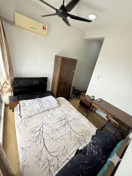 Kondominium untuk Disewa di Bay Point @ Country Garden Danga Bay - Vivi Ong - Bedroom - PropertyGuru.com.my