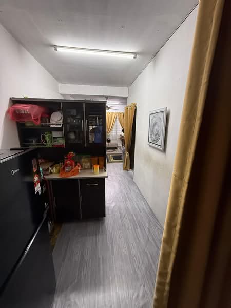 2-storey Terraced House for Sale in Bandar Putra (Kulai) - Melinda Ee - Kitchen - PropertyGuru.com.my