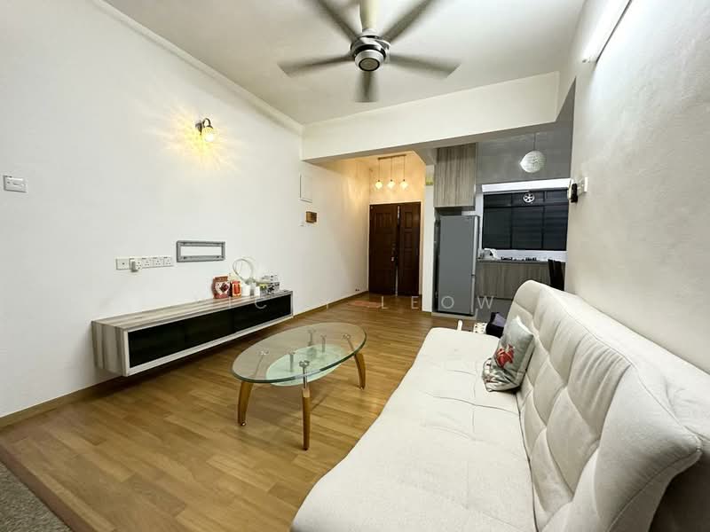 Pangsapuri untuk Disewa di Taman Jelutong - Vicky Leow - Living Room - PropertyGuru.com.my