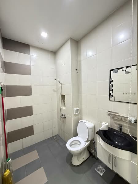 Cluster House for Sale in Ulu Tiram (Johor) - Eric Lee - Bathroom - PropertyGuru.com.my