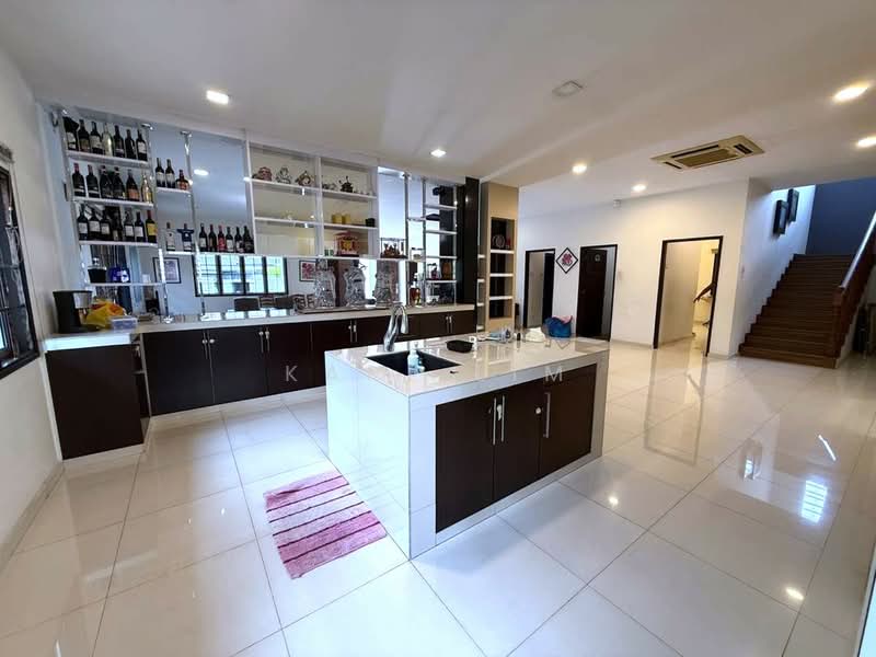 Bungalow for Sale in Taman Kebun Teh (Johor Bahru) - Karl Lim - Kitchen - PropertyGuru.com.my