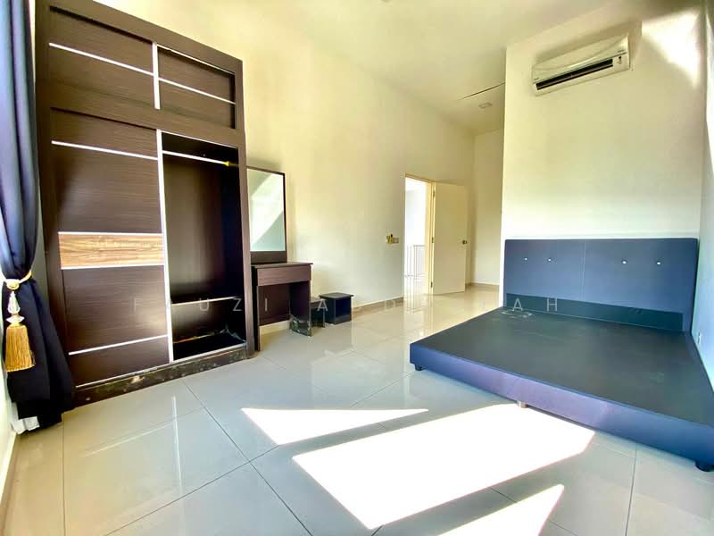 Semi-Detached House for Sale in Setia Ecohill (Semenyih) - Fauzi Abdullah - Bedroom - PropertyGuru.com.my