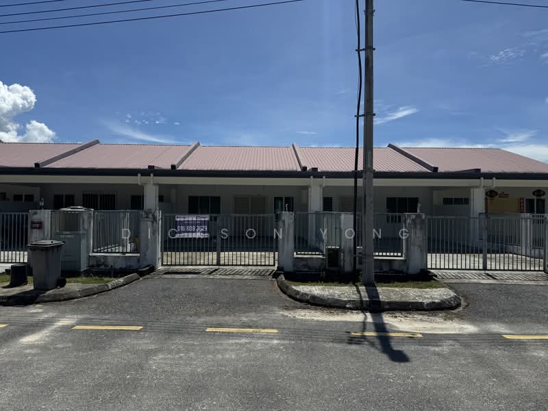 1-storey Terraced House for Sale in Lundu (Sarawak) - Dickson Yong - Exterior - PropertyGuru.com.my