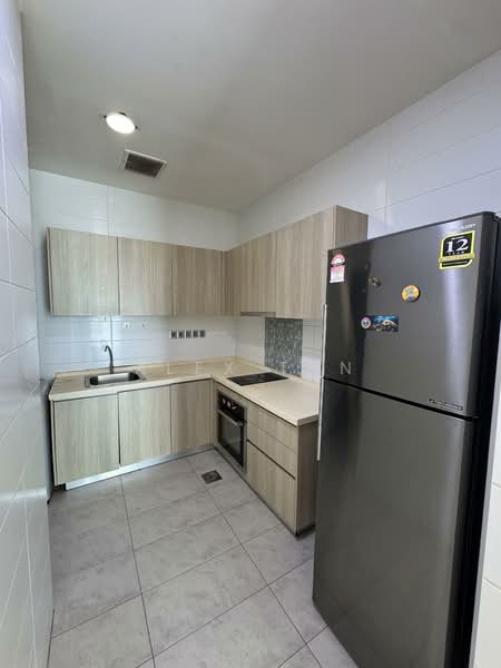 Servis Apartment untuk Disewa di Paragon Suites @ CIQ - ALEX TAN - Kitchen - PropertyGuru.com.my