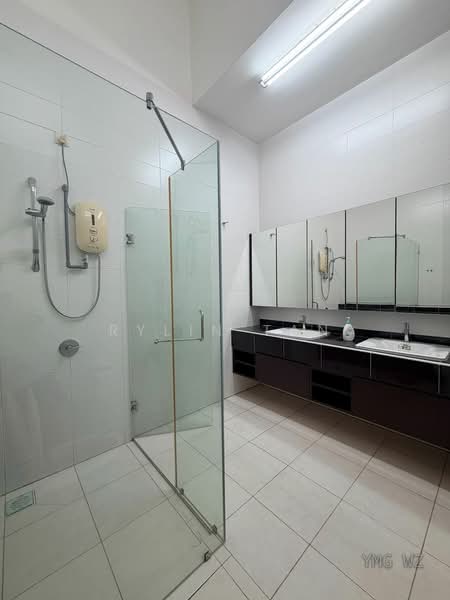 Rumah Teres 2 Tingkat untuk Dijual di Setia Indah (Setia Alam) - Rylin Tan - Bathroom - PropertyGuru.com.my