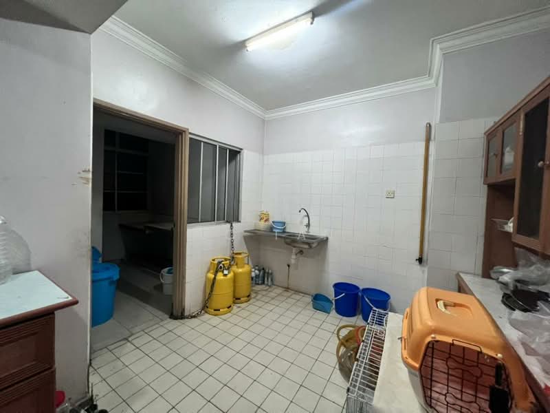 Condominium for Sale at Casa Magna - BC TAN - Kitchen - PropertyGuru.com.my