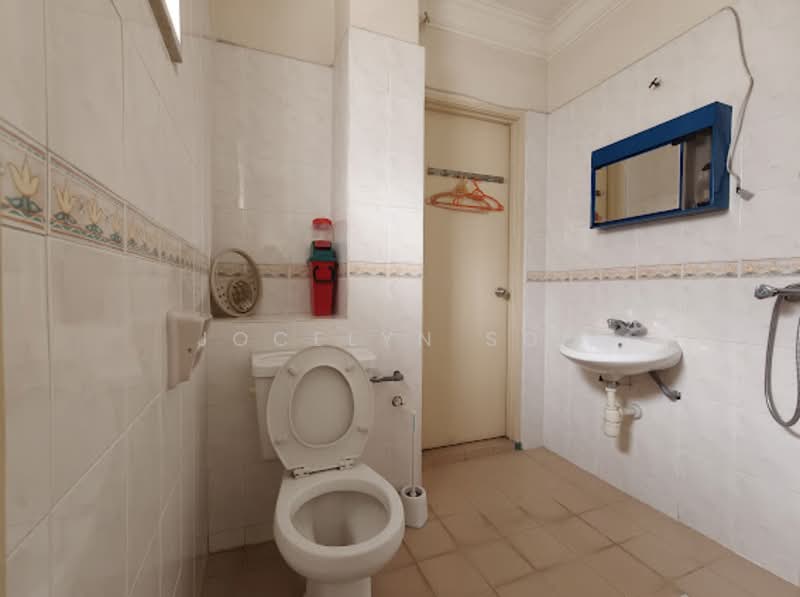 3-storey Terraced House for Sale in Batu 9 (Cheras) - Jocelyn Soo - Bathroom - PropertyGuru.com.my