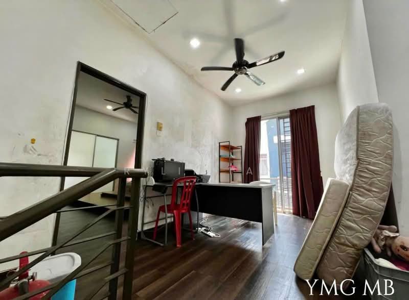 Semi-Detached House for Sale in Aman Perdana (Kapar) - Rylin Tan - Study - PropertyGuru.com.my