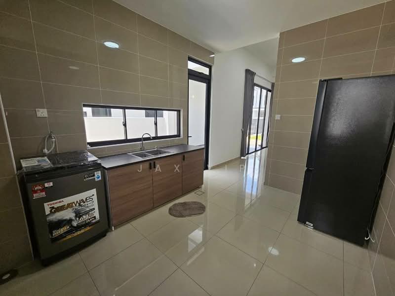 Cluster House for Rent in Taman Ekoflora (Johor Bahru) - Jax Yip - Kitchen - PropertyGuru.com.my