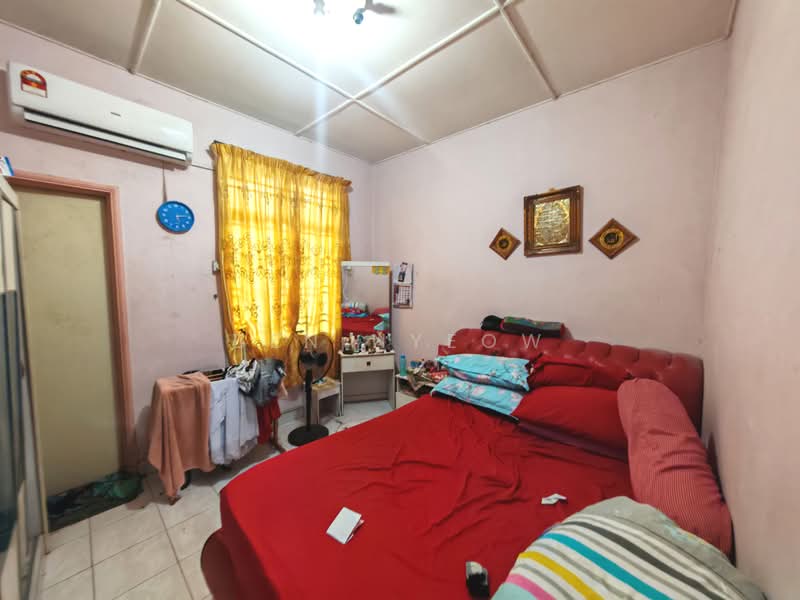 2-storey Terraced House for Sale in Taman Nusa Bestari (Iskandar Puteri (Nusajaya)) - Ben Nyeow - Bedroom - PropertyGuru.com.my