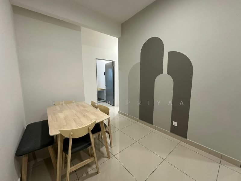 Apartment for Rent at D7 (D'Seven Lagoon Perdana) - Thanap Priyaa - Dining Room - PropertyGuru.com.my