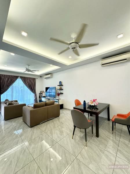 2-storey Terraced House for Sale in Ambang Botanic (Klang) - Rylin Tan - Living Room - PropertyGuru.com.my