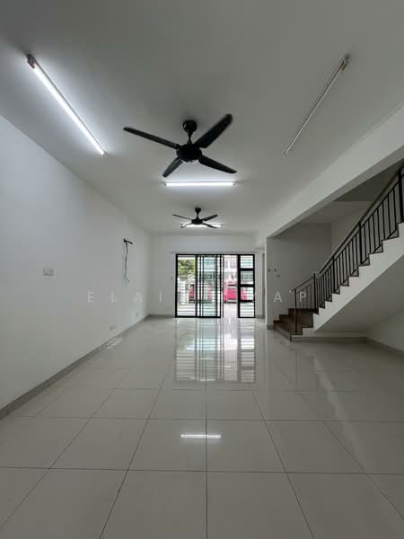Rumah Teres 2 Tingkat untuk Dijual di Bukit Raja (Selangor) - Elaine Yap - PropertyGuru.com.my