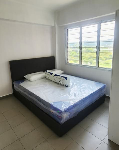 Flat for Rent at Pelangi Damansara 1 - Chi Lin Ling - Bedroom - PropertyGuru.com.my