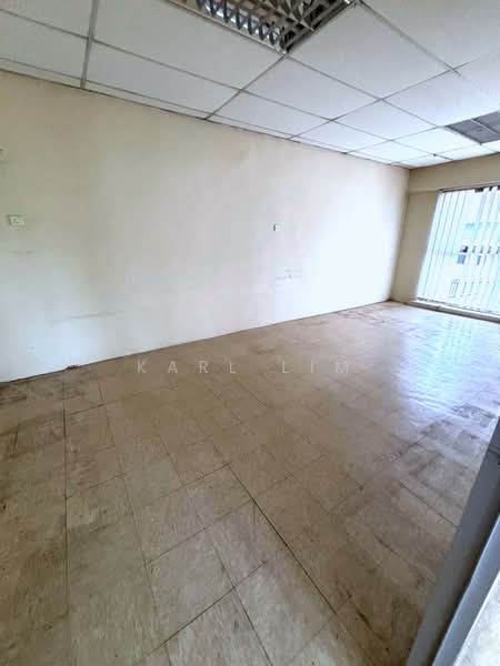 Semi-D Factory for Sale in Taman Perindustrian Cemerlang (Ulu Tiram) - Karl Lim - Interior - PropertyGuru.com.my