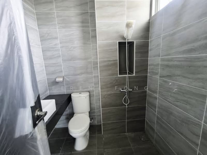 Rumah Berkembar untuk Dijual di Skudai (Johor) - Ferene Fong - Bathroom - PropertyGuru.com.my