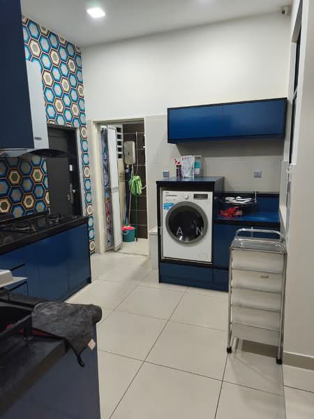 2-storey Terraced House for Sale in 16 Sierra (Puchong) - KG Tan - Kitchen - PropertyGuru.com.my
