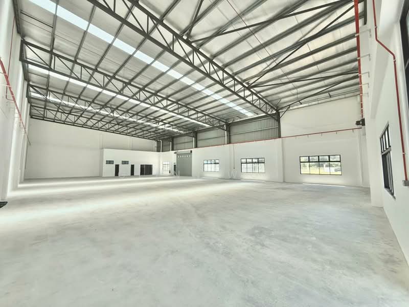 Factory for Rent in Eco Business Park 1 (Johor Bahru) - Glenn Woo - Interior - PropertyGuru.com.my