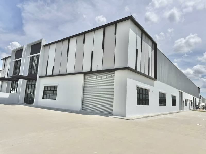 Factory for Rent in Eco Business Park 1 (Johor Bahru) - Glenn Woo - Exterior - PropertyGuru.com.my