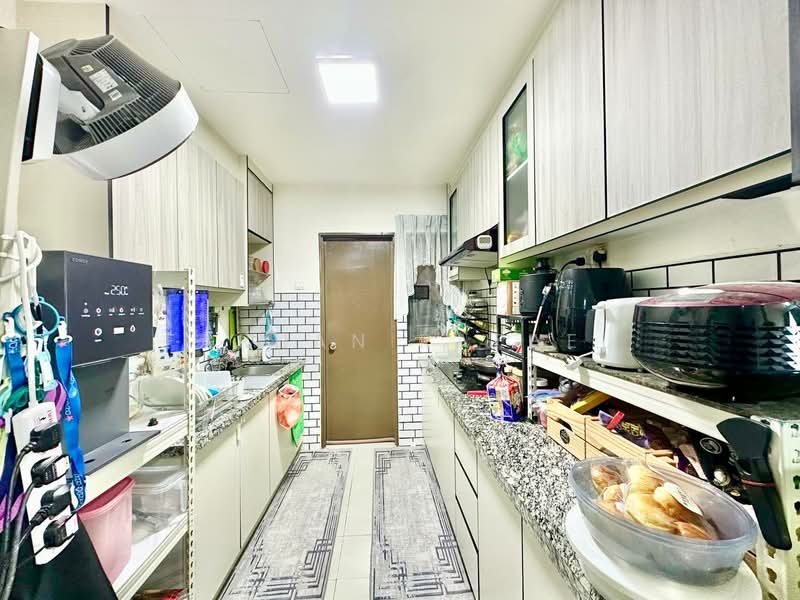 Servis Apartment untuk Dijual di Suria Putra - Farhan Rafael - Kitchen - PropertyGuru.com.my