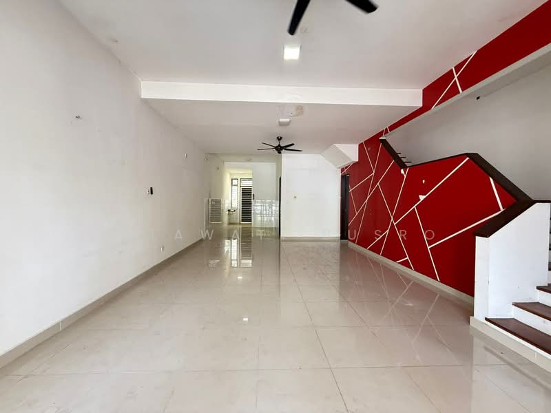 Terraced House for Sale in Alam Impian (Shah Alam) - Salawati Busro - Living Room - PropertyGuru.com.my