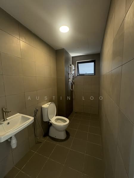 Service Residence for Rent at Residensi Bukit Tiara - Austin Loo - Bathroom - PropertyGuru.com.my