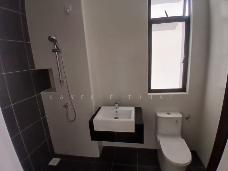 2-storey Terraced House for Sale in Iskandar Puteri (Nusajaya) (Johor) - Kayelle Tjhai - Bathroom - PropertyGuru.com.my