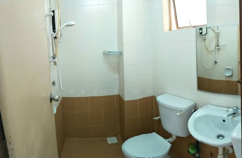 Apartment for Sale at Plaza Metro Prima - Travis Wong - Bathroom - PropertyGuru.com.my