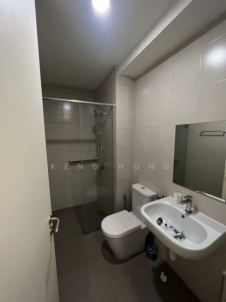 Kondominium untuk Disewa di Azelia Residence - Keng Hong - Bathroom - PropertyGuru.com.my