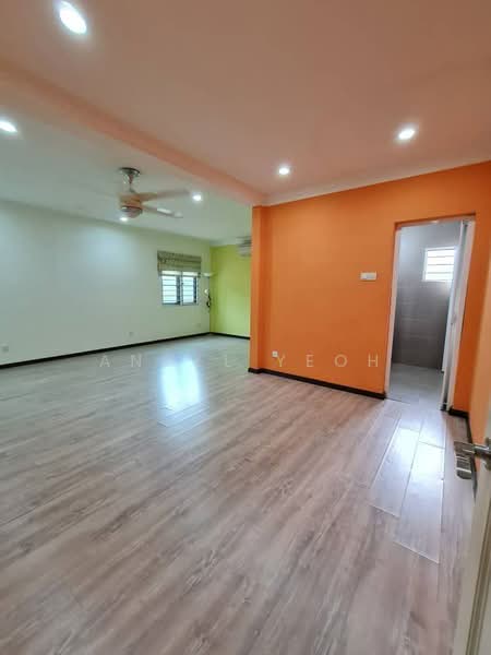 2-storey Terraced House for Sale in Alam Damai (Cheras) - Angel Yeoh - Living Room - PropertyGuru.com.my