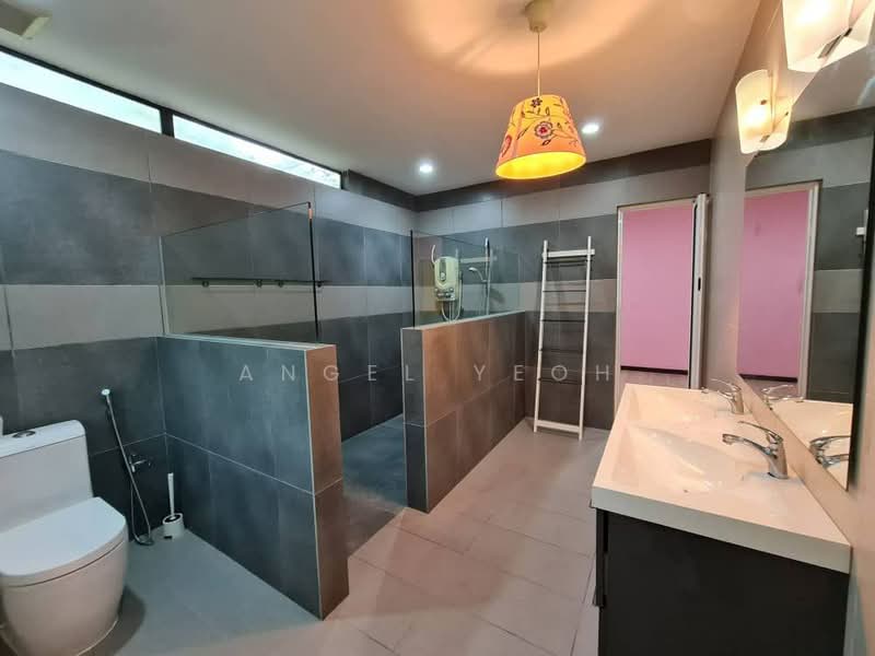 2-storey Terraced House for Sale in Alam Damai (Cheras) - Angel Yeoh - Bathroom - PropertyGuru.com.my