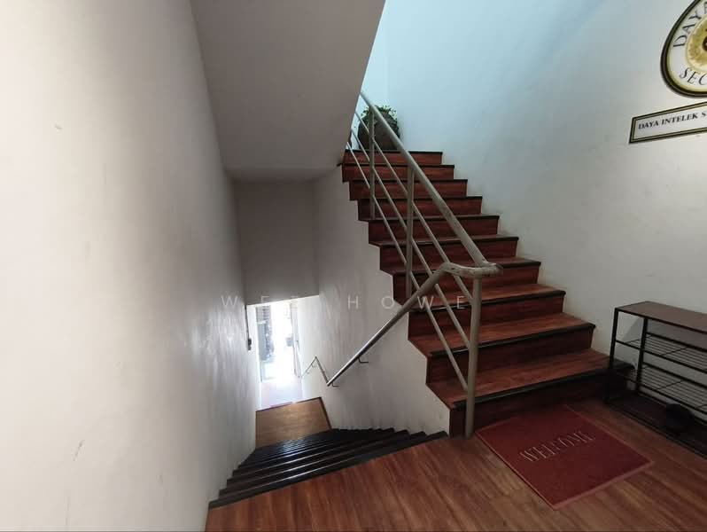 Shop for Sale in Setia Tropika (Johor Bahru) - Wee Howe - Entrance - PropertyGuru.com.my