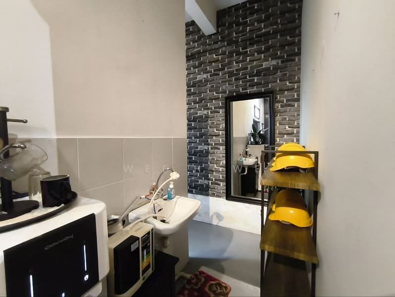 Shop for Sale in Setia Tropika (Johor Bahru) - Wee Howe - Interior - PropertyGuru.com.my