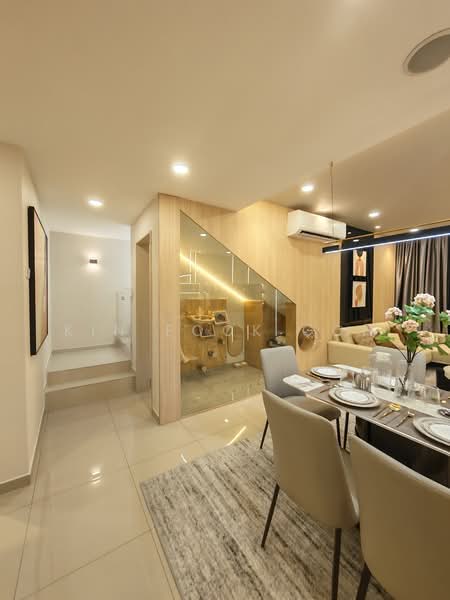Rumah Bandar untuk Dijual di Dengkil (Selangor) - KIN FOOK GOH - Dining Room - PropertyGuru.com.my
