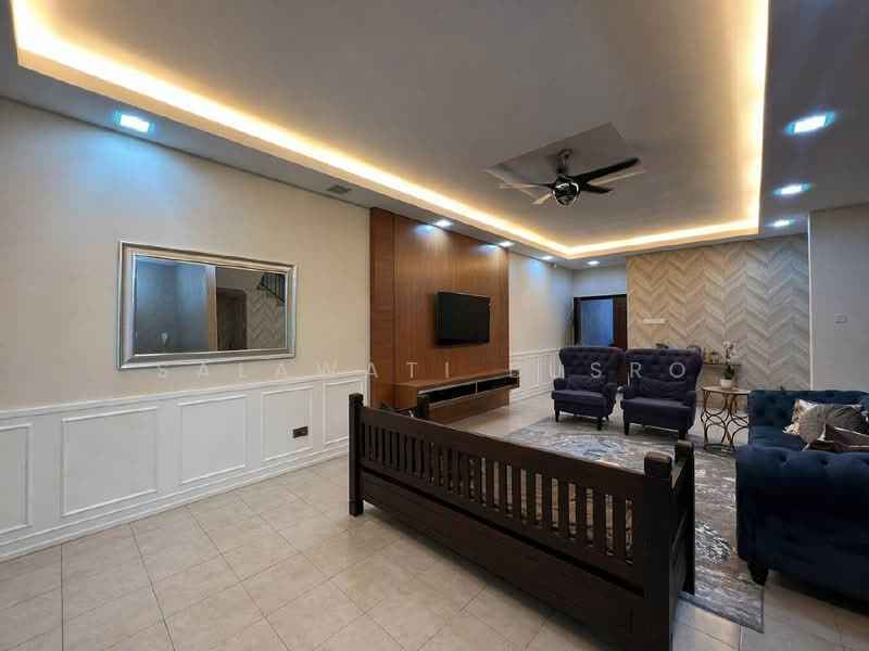 2-storey Terraced House for Sale in Denai Alam (Shah Alam) - Salawati Busro - Living Room - PropertyGuru.com.my