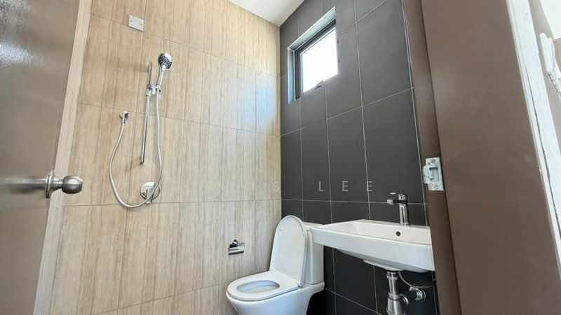 2-storey Terraced House for Sale in Alam Impian (Shah Alam) - Chris Lee - Bathroom - PropertyGuru.com.my