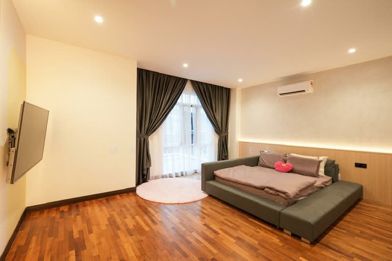 Semi-Detached House for Sale in Sungai Buloh (Selangor) - Marvin Lee - Bedroom - PropertyGuru.com.my