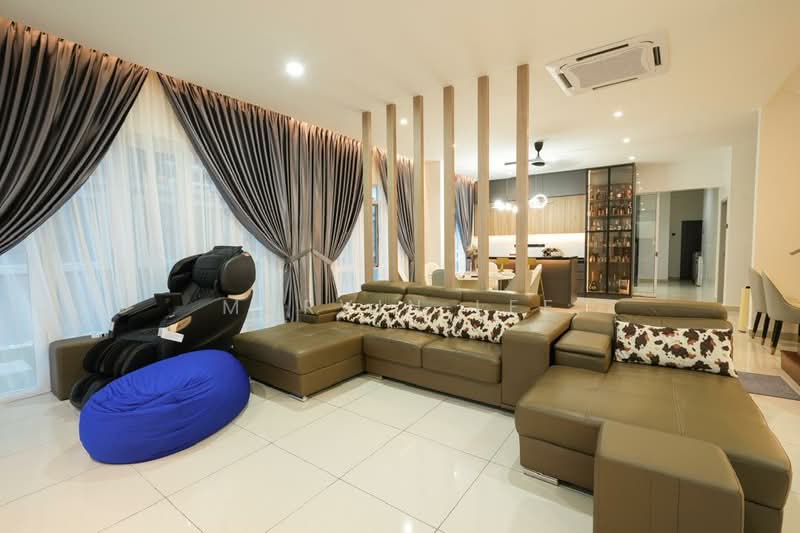 Semi-Detached House for Sale in Sungai Buloh (Selangor) - Marvin Lee - Living Room - PropertyGuru.com.my